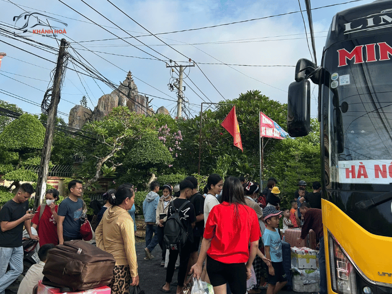 Xe Nam Bắc Khánh Hoà luôn tận tâm phục vụ quý khách trên mọi nẻo đường